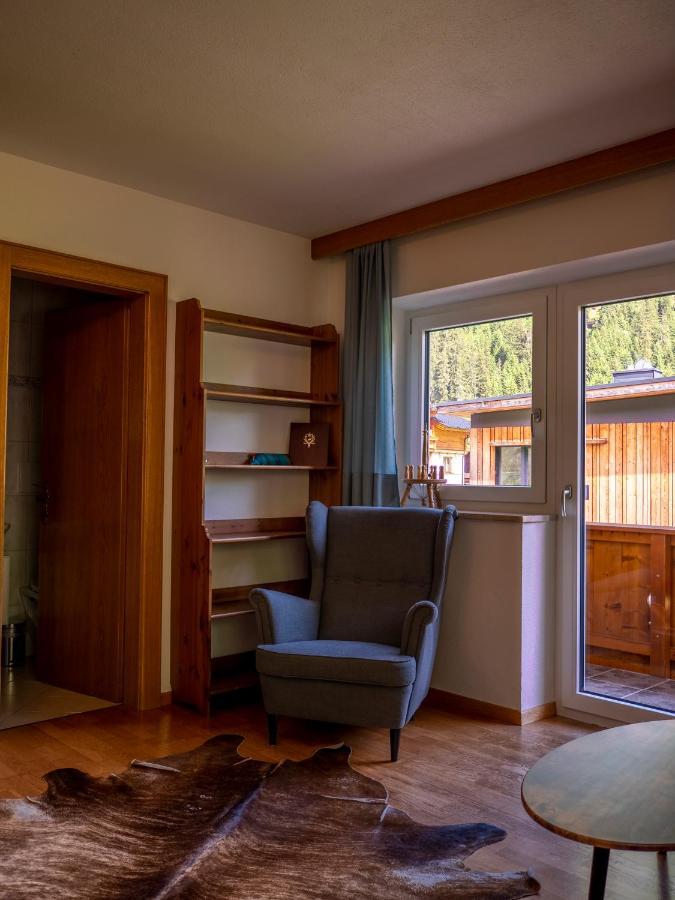 Haus Am Rechten Fleck Kaunertal Exteriör bild