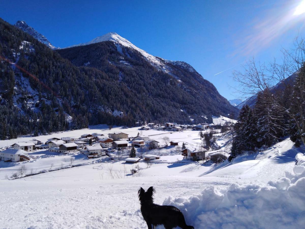 Haus Am Rechten Fleck Kaunertal Exteriör bild